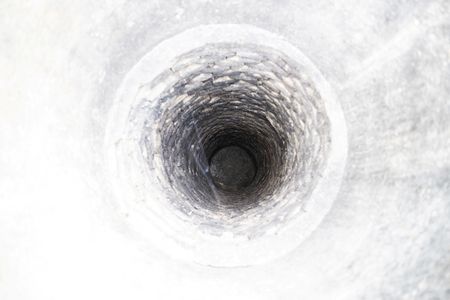 tagreuters.com2025binary_LYNXMPEL7020B-VIEWIMAGE