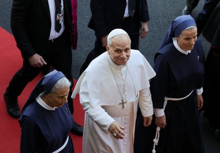 tagreuters.com2025binary_LYNXMPELB10A9-VIEWIMAGE