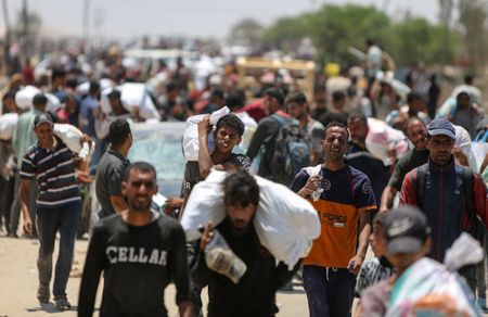 tagreuters.com2025binary_LYNXMPEL6E0D7-VIEWIMAGE