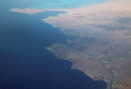 tagreuters.com2025binary_LYNXMPEL190R6-VIEWIMAGE