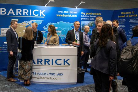 tagreuters.com2025binary_LYNXMPEL3E0JF-VIEWIMAGE