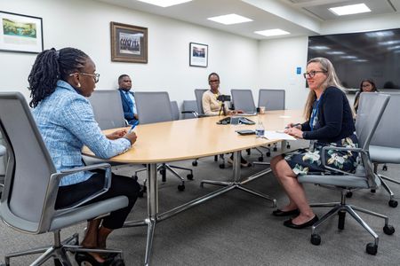 tagreuters.com2025binary_LYNXMPEL3O10W-VIEWIMAGE