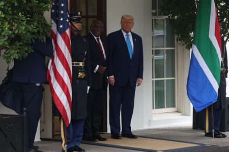 tagreuters.com2025binary_LYNXMPEL4K0UZ-VIEWIMAGE