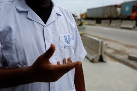 tagreuters.com2025binary_LYNXMPEL5C0B6-VIEWIMAGE