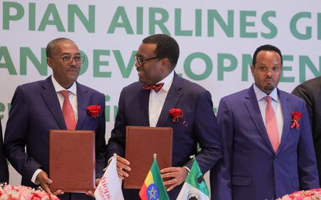 tagreuters.com2025binary_LYNXMPEL7A0EI-VIEWIMAGE