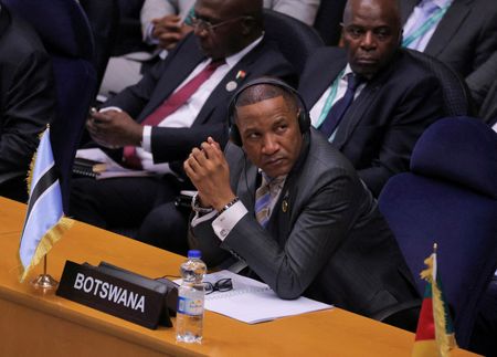 tagreuters.com2025binary_LYNXMPEL7O0JV-VIEWIMAGE