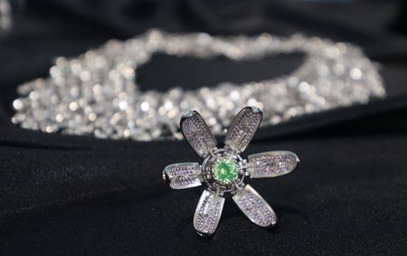 tagreuters.com2025binary_LYNXNPEL4R0DX-VIEWIMAGE