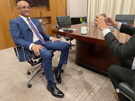 tagreuters.com2025binary_LYNXNPEL9F11J-VIEWIMAGE