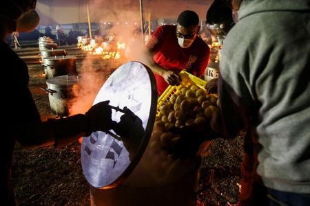 tagreuters.com2022binary_LYNXNPEI420KO-VIEWIMAGE