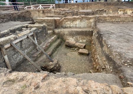 tagreuters.com2023binary_LYNXMPEJA20JI-VIEWIMAGE