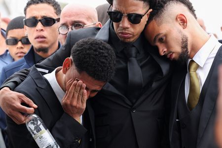 tagreuters.com2024binary_LYNXMPEK410CV-VIEWIMAGE