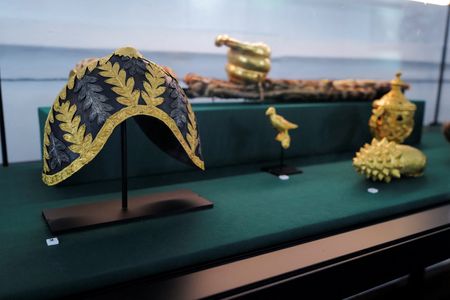 tagreuters.com2024binary_LYNXMPEK410NS-VIEWIMAGE