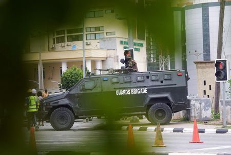 tagreuters.com2024binary_LYNXMPEK750ID-VIEWIMAGE