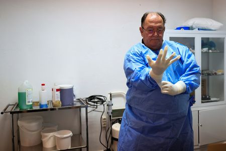 tagreuters.com2024binary_LYNXMPEKB6038-VIEWIMAGE