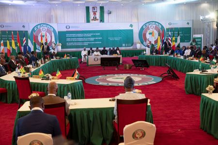 tagreuters.com2024binary_LYNXMPEKBE071-VIEWIMAGE