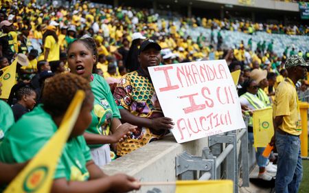 tagreuters.com2024binary_LYNXNPEK1N055-VIEWIMAGE