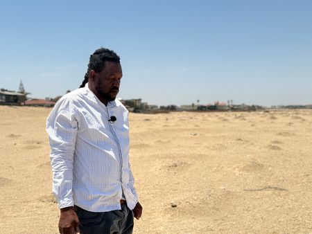 tagreuters.com2024binary_LYNXNPEK260GC-VIEWIMAGE