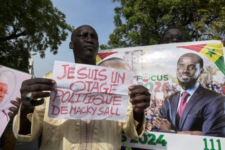 tagreuters.com2024binary_LYNXNPEK2K0PQ-VIEWIMAGE