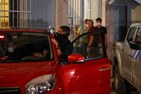 tagreuters.com2024binary_LYNXNPEK340EK-VIEWIMAGE