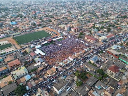 tagreuters.com2024binary_LYNXNPEKB40XK-VIEWIMAGE