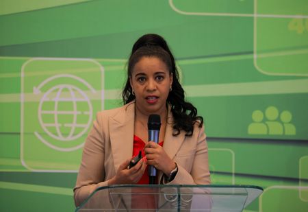 tagreuters.com2025binary_LYNXMPEL1B0IL-VIEWIMAGE