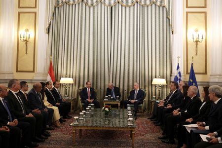 tagreuters.com2025binary_LYNXMPEL460R3-VIEWIMAGE