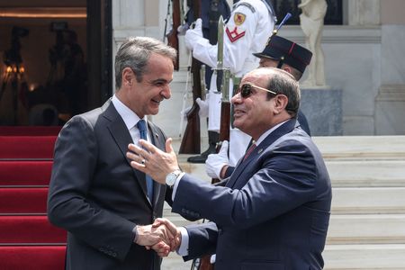 tagreuters.com2025binary_LYNXMPEL460R4-VIEWIMAGE