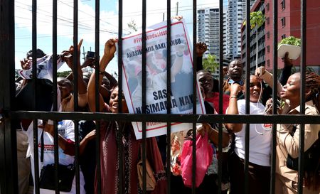 tagreuters.com2025binary_LYNXMPEL4I0NS-VIEWIMAGE