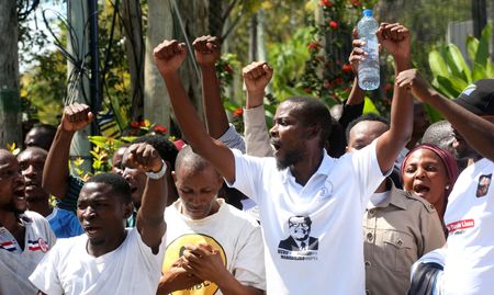 tagreuters.com2025binary_LYNXMPEL4I0NT-VIEWIMAGE