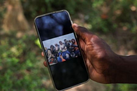 tagreuters.com2025binary_LYNXMPEL5A07F-VIEWIMAGE