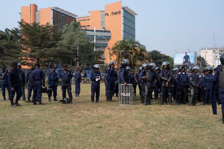 tagreuters.com2025binary_LYNXMPEL810Z6-VIEWIMAGE