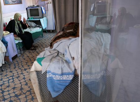 tagreuters.com2025binary_LYNXMPEL820EO-VIEWIMAGE