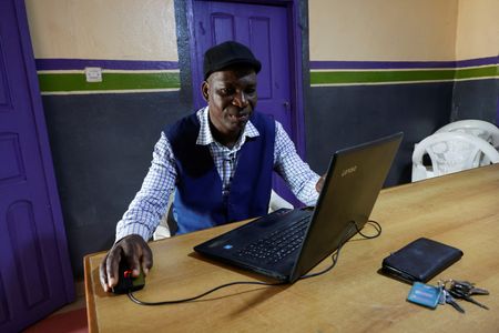 tagreuters.com2025binary_LYNXMPEL9K08C-VIEWIMAGE