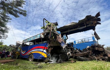 tagreuters.com2025binary_LYNXMPEL9L0LJ-VIEWIMAGE