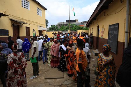 tagreuters.com2025binary_LYNXMPEL9O04I-VIEWIMAGE