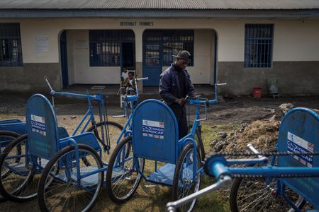 tagreuters.com2025binary_LYNXMPEL9R0C5-VIEWIMAGE