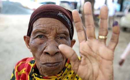 tagreuters.com2025binary_LYNXMPEL9S0PL-VIEWIMAGE