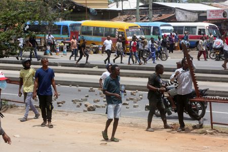 tagreuters.com2025binary_LYNXMPEL9T0UM-VIEWIMAGE