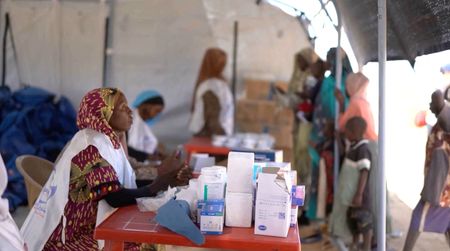 tagreuters.com2025binary_LYNXMPELA30X3-VIEWIMAGE