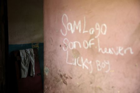 tagreuters.com2025binary_LYNXMPELAC08B-VIEWIMAGE