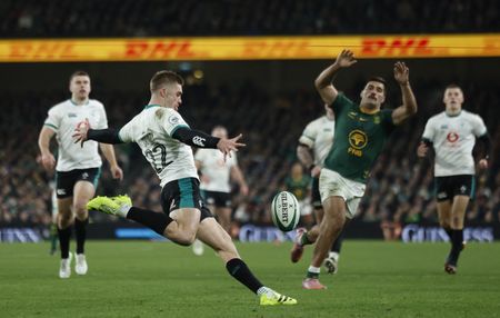 tagreuters.com2025binary_LYNXMPELAL0G3-VIEWIMAGE