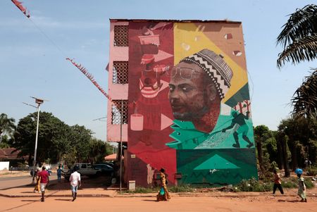 tagreuters.com2025binary_LYNXMPELAN0YZ-VIEWIMAGE