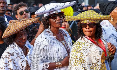 tagreuters.com2025binary_LYNXNPEL2010X-VIEWIMAGE