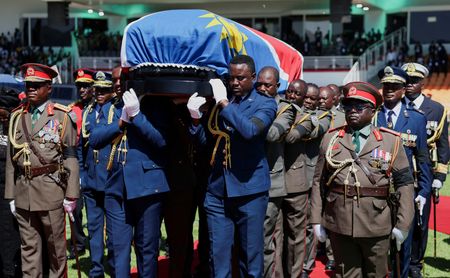 tagreuters.com2025binary_LYNXNPEL2010Y-VIEWIMAGE