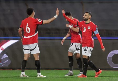 tagreuters.com2025binary_LYNXNPEL2O138-VIEWIMAGE