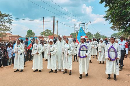 tagreuters.com2025binary_LYNXNPEL2P0K3-VIEWIMAGE