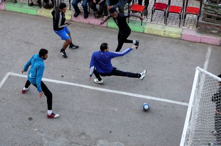 tagreuters.com2025binary_LYNXNPEL2P0V5-VIEWIMAGE