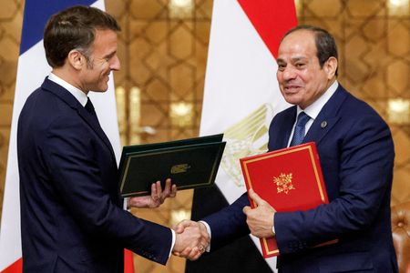 tagreuters.com2025binary_LYNXNPEL360G8-VIEWIMAGE