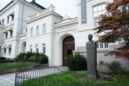 tagreuters.com2025binary_LYNXNPEL8S05J-VIEWIMAGE