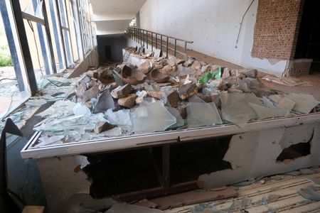 tagreuters.com2025binary_LYNXNPEL8T09N-VIEWIMAGE